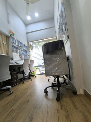 Team Area in  Shop at Seawoods Garden, Sanpada – for Sale