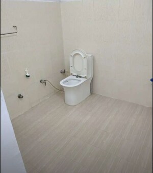 Bathroom in 3 BHK Apartment at Grandeur Apartments Butler Colony, Butler Colony – for Rent