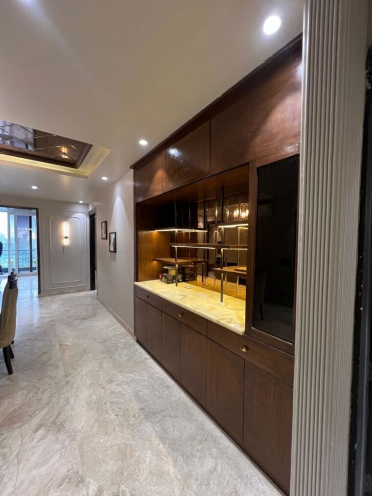  Parking, sushant lok i 4 Bedroom 418 Sq.Yd. Builder Floor In Sushant Lok I Gurgaon 10675510
