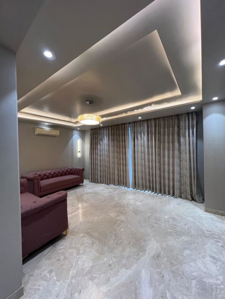 Room, sushant lok i 4 Bedroom 418 Sq.Yd. Builder Floor In Sushant Lok I Gurgaon 10675510