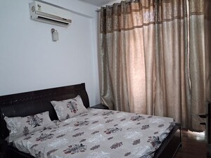 Bedroom in 3 BHK Apartment at Sector 85 – for Rent