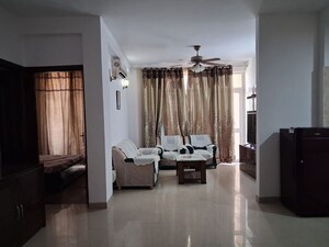 Living Room in 3 BHK Apartment at Sector 85 – for Rent