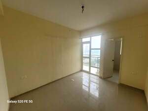 Room in 3 BHK Apartment at Pyramid Infinity, Sector 70 – for Rent
