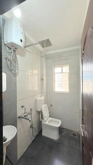 Bathroom in 1 BHK Apartment at Wadgaon Sheri – for Rent