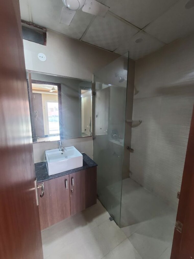 Bathroom, m3m-merlin 3 Bedroom 2025 Sq.Ft. Apartment In Sector 67 Gurgaon 10675521