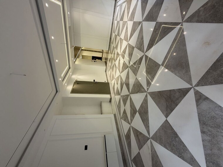 Living Room, new rajinder nagar 4 Bedroom 375 Sq.Yd. Builder Floor In New Rajinder Nagar Delhi 10675526