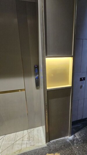 Room in 3 BHK Builder Floor at Raja Garden – for Sale