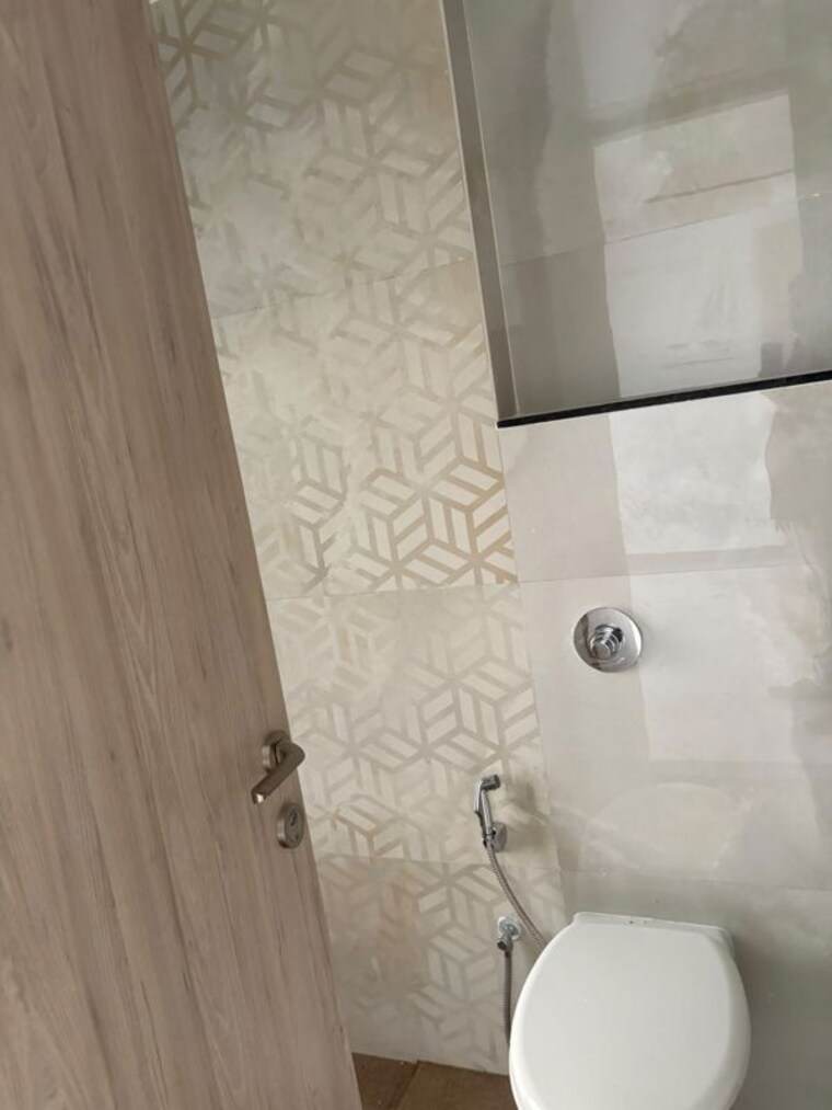 Bathroom, kharadi 2 Bedroom 900 Sq.Ft. Apartment In Kharadi Pune 10675564