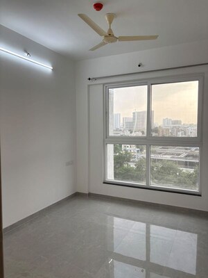 Room in 2 BHK Apartment at Kharadi – for Rent