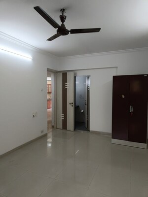 Room in 2 BHK Apartment at Tilak Bhavana CHS, Tilak Nagar – for Rent
