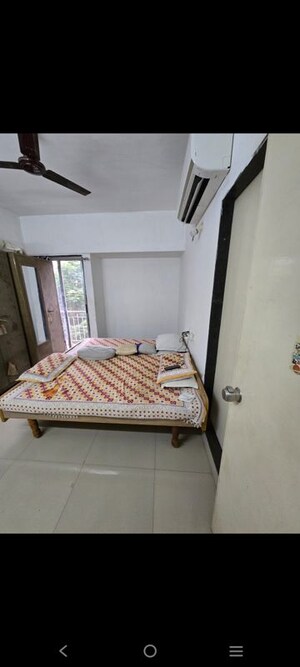 Bedroom in 3 BHK Apartment at Sangath Skyz, Motera – for Rent