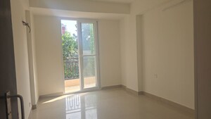 Room in 3 BHK Apartment at Vasant Kunj – for Rent