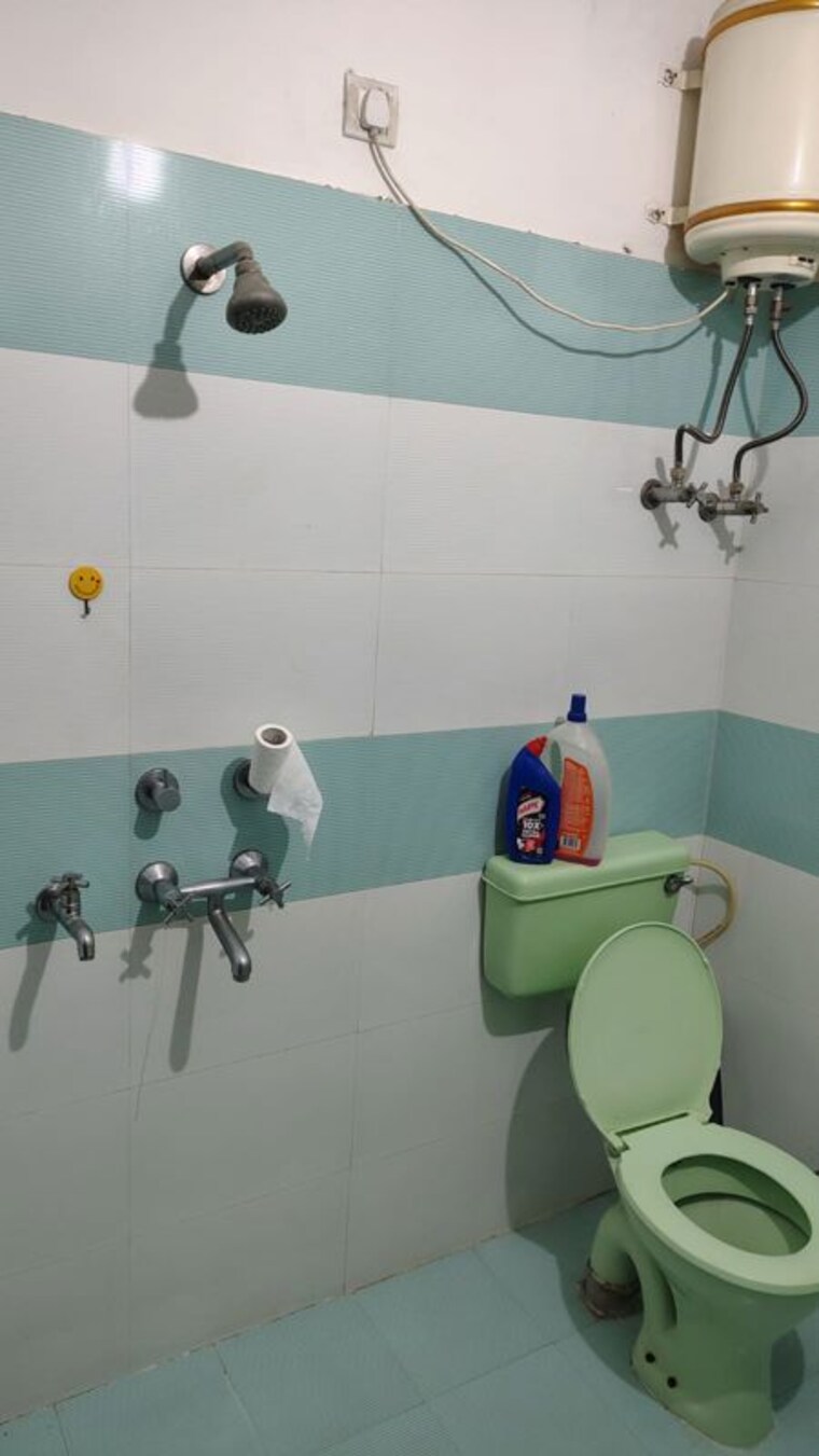 undefined, sector 47 2 Bedroom 160 Sq.Yd. Builder Floor In Sector 47 Gurgaon 10675593