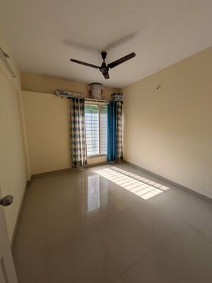 Room in 2 BHK Apartment at Kharadi – for Sale