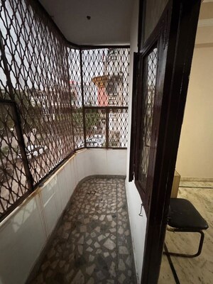 Balcony in 3 BHK Apartment at Vasundhara Sector 16 – for Rent
