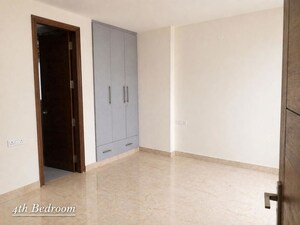 4 BHK Builder Floor For Rent in South City 1