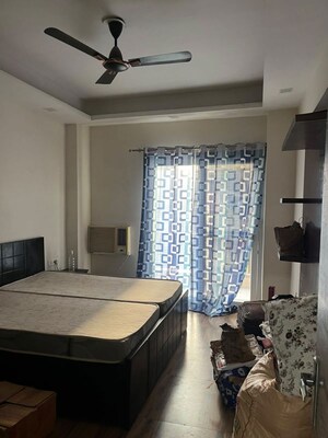 Bedroom in 2 BHK Builder Floor at Surendra Avenue 69, Sector 69 – for Rent