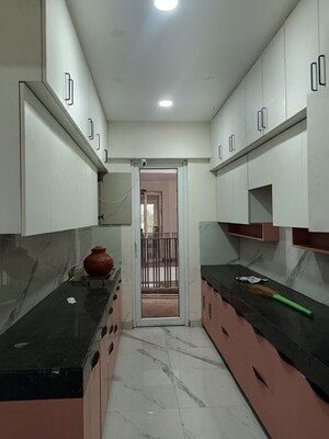 Kitchen in 3.5 BHK Builder Floor at Smart World Gems, Sector 89 – for Rent