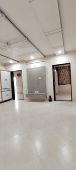 4 BHK +  2100 Sq.Ft. Apartment in Byron Bazar