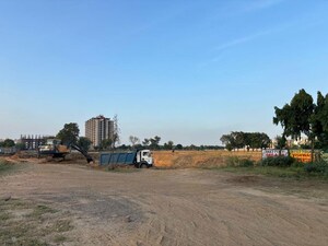 Parking in  Plot at BPTP District Phase 2, Sector 84 – for Sale
