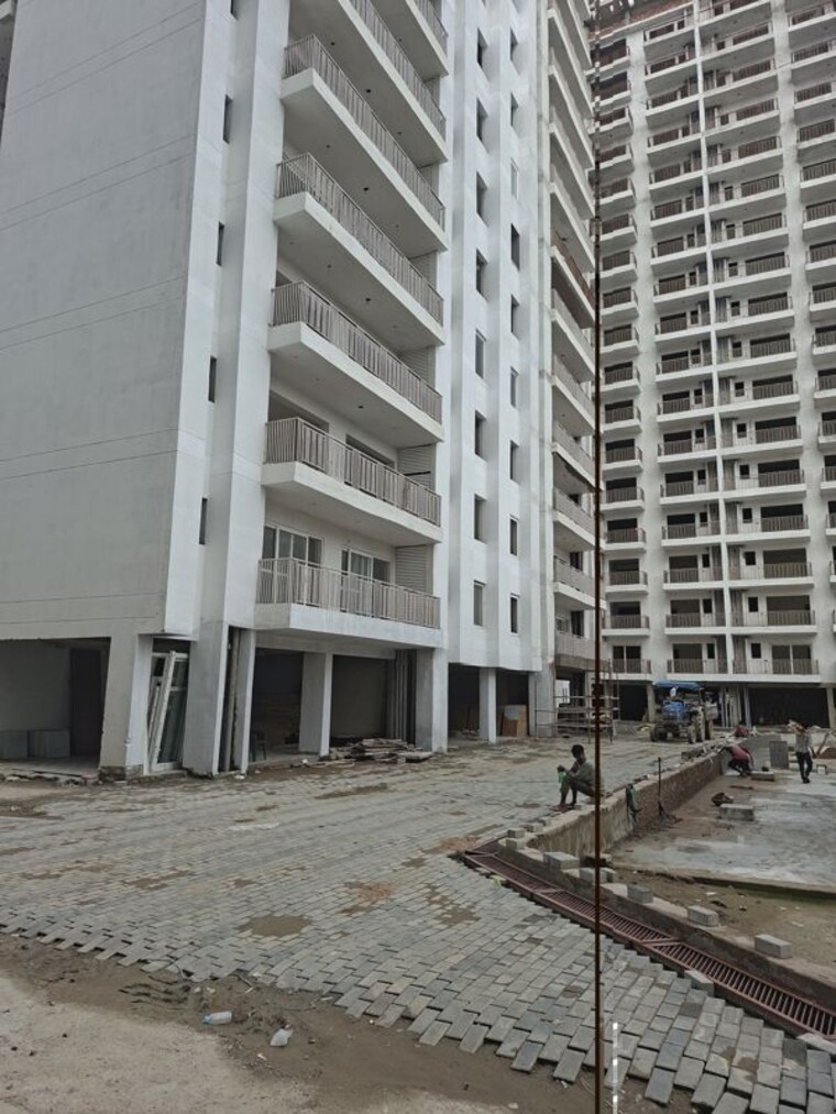 Exterior View, gomti nagar 3 Bedroom 1835 Sq.Ft. Apartment In Gomti Nagar Lucknow 10675623