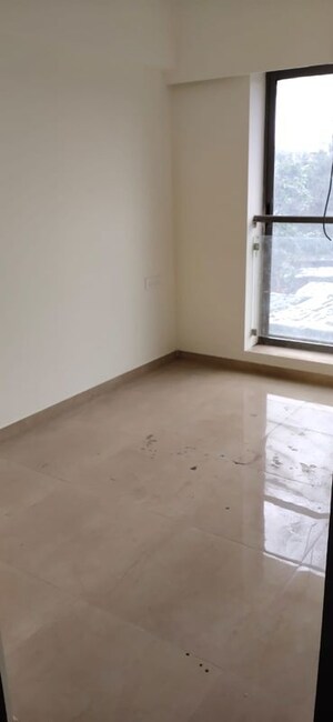 Room in 2 BHK Apartment at Spenta Alta Vista, Chembur – for Rent