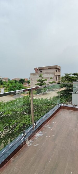 Balcony in 4 BHK Villa at Kachana – for Rent