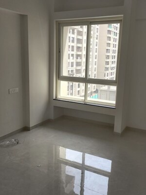 Room in 3.5 BHK Apartment at Nyati Era, Dhanori – for Rent