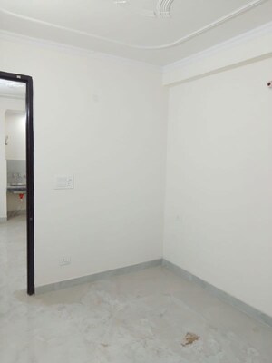 Room in 1 BHK Builder Floor at Saket – for Rent