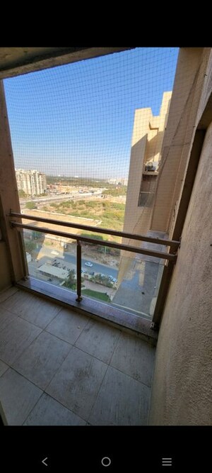 Furnished Amenities in 4 BHK Apartment at Pacifica Reflections, Near Nirma University On Sg Highway – for Rent