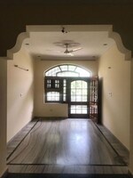 3 BHK +  1750 Sq.Ft. Builder Floor in Sector 47