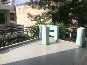 Balcony in 3 BHK Builder Floor at Sector 47 – for Rent