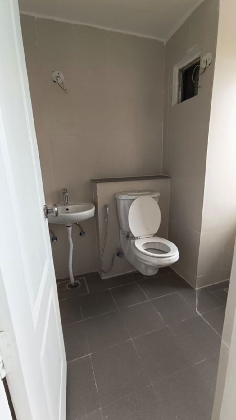 Bathroom, sarvottam-nx-one Studio 595 Sq.Ft. Apartment In Tech Zone 4 Greater Noida Greater Noida 10675695