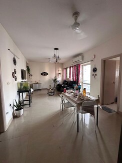 2 BHK Apartment For Sale in Pareena Micasa
