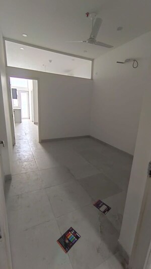 Room in Studio Apartment at Sarvottam NX One, Tech Zone 4 Greater Noida – for Rent
