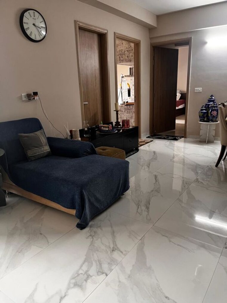 Living Room, orchid-petals 3 Bedroom 1805 Sq.Ft. Apartment In Sector 49 Gurgaon 10675721