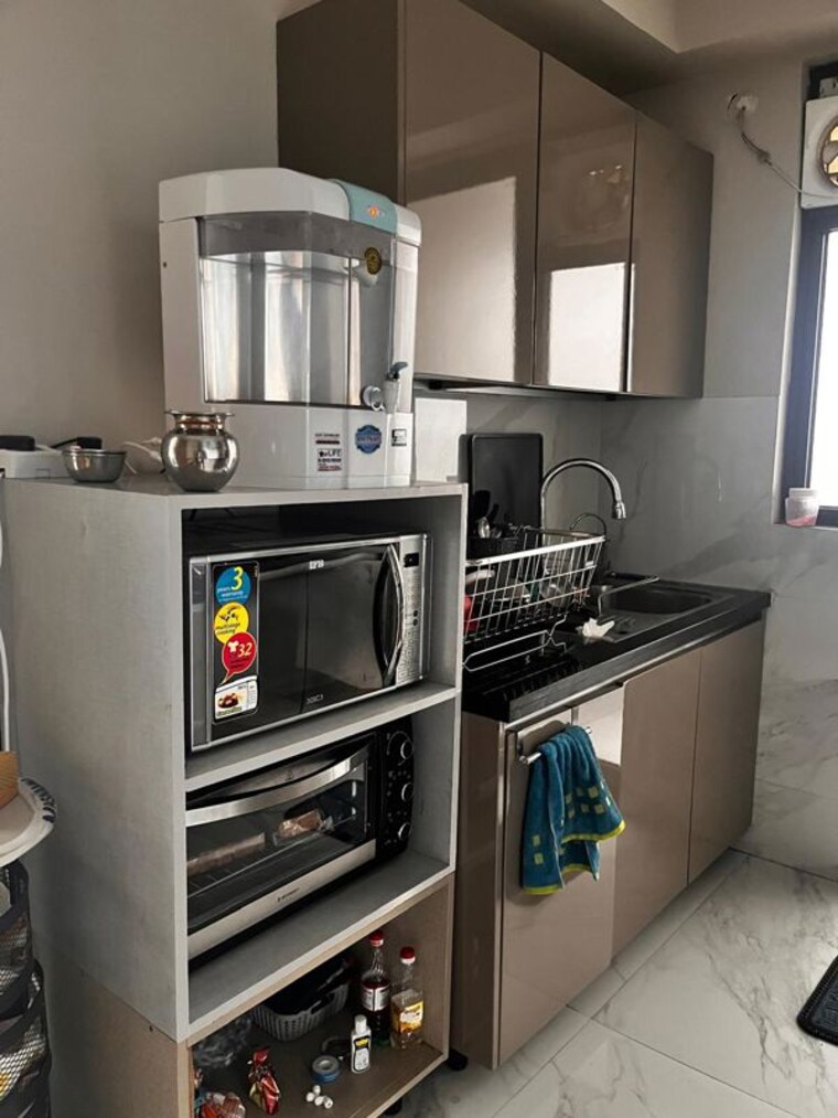 Kitchen, orchid-petals 3 Bedroom 1805 Sq.Ft. Apartment In Sector 49 Gurgaon 10675721