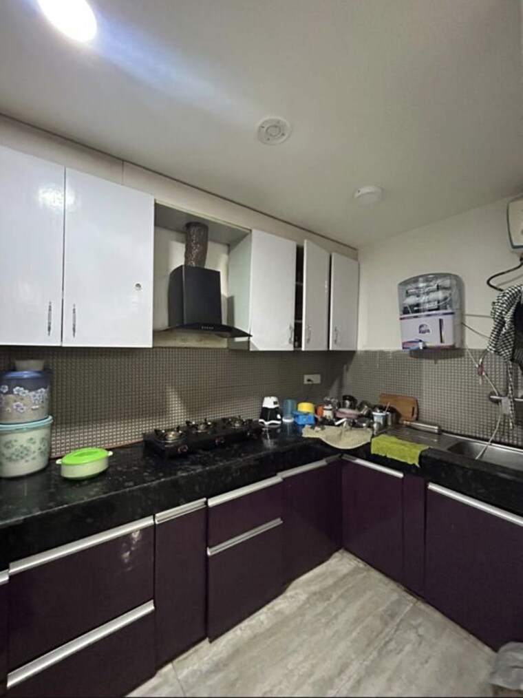 Kitchen, tagore garden 3 Bedroom 130 Sq.Yd. Builder Floor In Tagore Garden Delhi 10675724