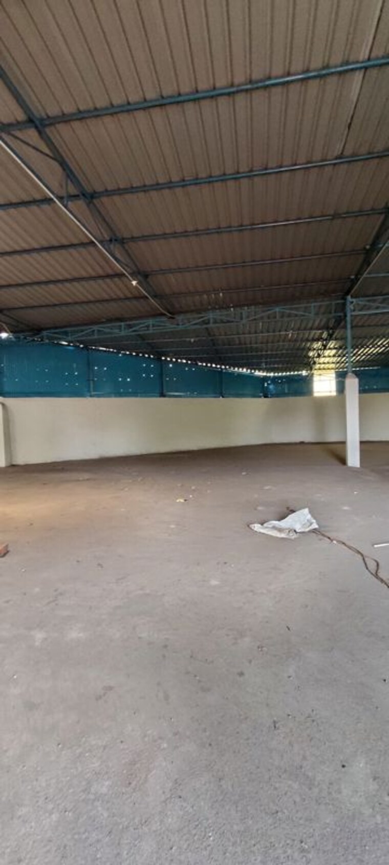 Room, bhanpuri Commercial Warehouse 8000 Sq.Ft. In Bhanpuri Raipur 10675723