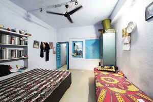 Bedroom in 6 BHK Independent House at Khokhra – for Sale