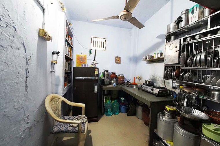 Living Room, khokhra 6 Bedroom 270 Sq.Yd. Independent House In Khokhra Ahmedabad 10675743