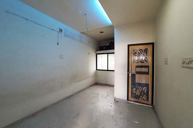 Room, khokhra 6 Bedroom 270 Sq.Yd. Independent House In Khokhra Ahmedabad 10675743