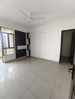 Room in 3 BHK Apartment at Star Rameshwaram, Raj Nagar Extension – for Sale