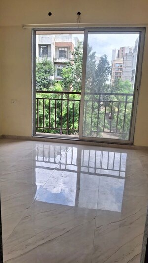 Room in 2 BHK Apartment at Meghnani Euphoria, Ulwe – for Rent