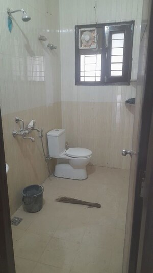 Bathroom in 2 BHK Builder Floor at Sector 47 – for Rent