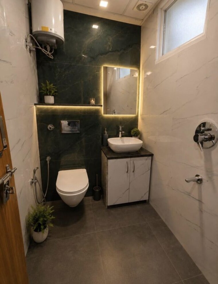 Team Area, rajouri garden 2 Bedroom 100 Sq.Yd. Builder Floor In Rajouri Garden Delhi 10675799