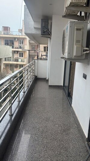 Balcony in 3 BHK Builder Floor at Sector 47 – for Rent