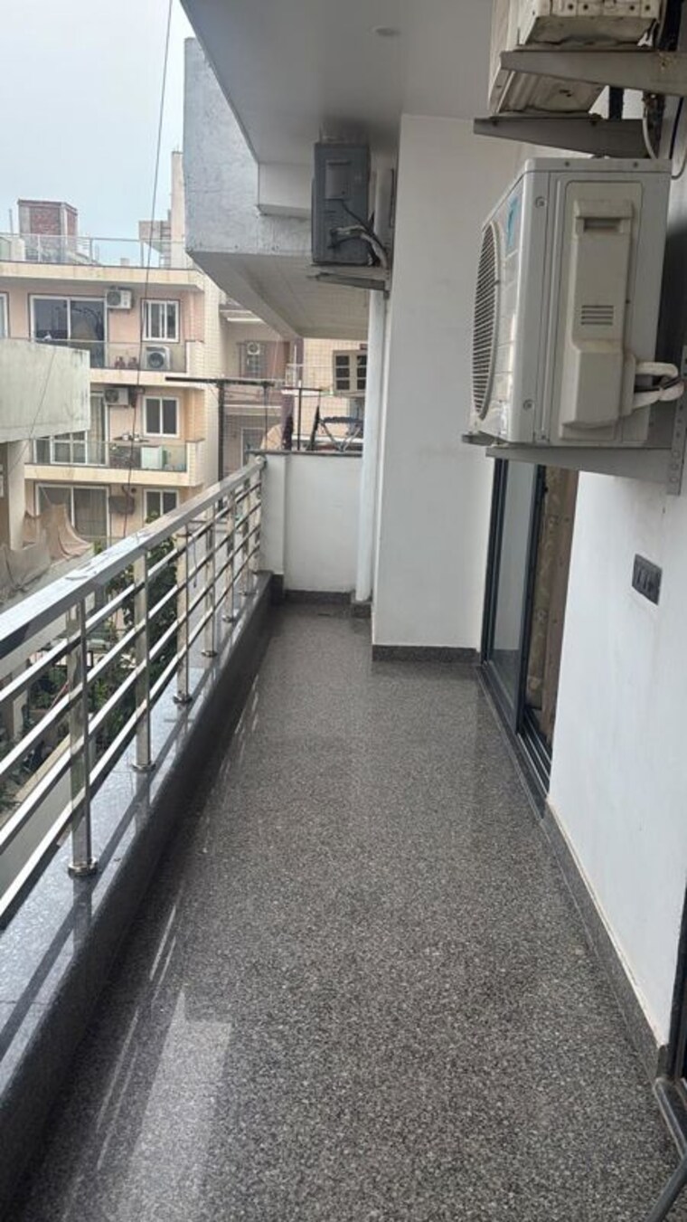 Balcony, sector 47 3 Bedroom 1850 Sq.Ft. Builder Floor In Sector 47 Gurgaon 10675485