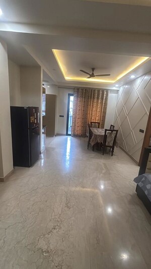 Living Room in 3 BHK Builder Floor at Sector 47 – for Rent