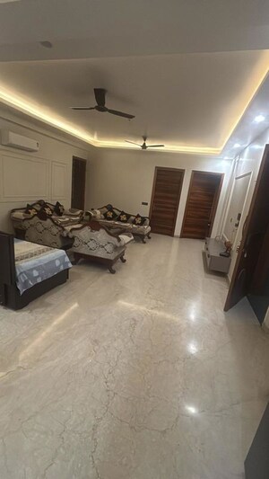 3 BHK Builder Floor For Rent in Sector 47